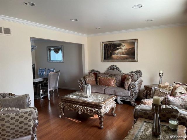 36146 Almont Drive, Sterling Heights, MI 48310