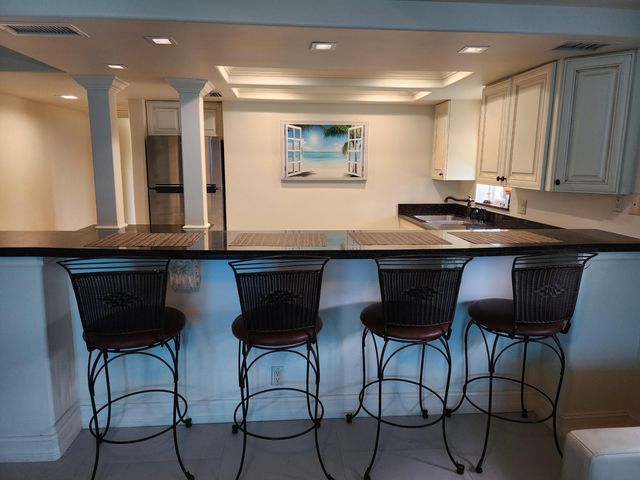 2080 E Hillsboro Boulevard 108, Deerfield Beach, FL 33441