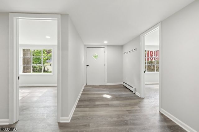 8 Oak St, Netcong Boro, NJ 07857