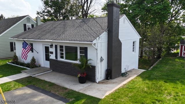 8 Oak St, Netcong Boro, NJ 07857