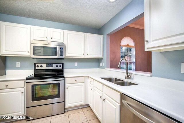 7820 DEERWOOD POINT Court, Jacksonville, FL 32256