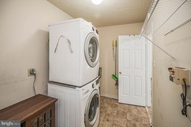68 ALBERTSON CT, Ruther Glen, VA 22546