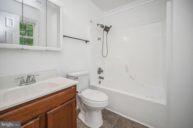 68 ALBERTSON CT, Ruther Glen, VA 22546