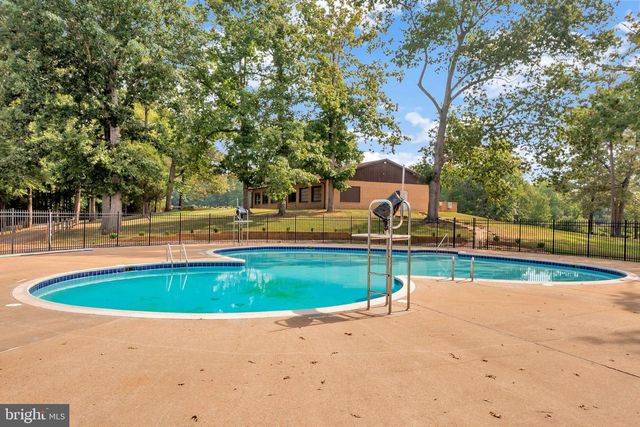 68 ALBERTSON CT, Ruther Glen, VA 22546