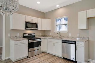 404 E Carson St Unit 2100, San Antonio, TX 78208