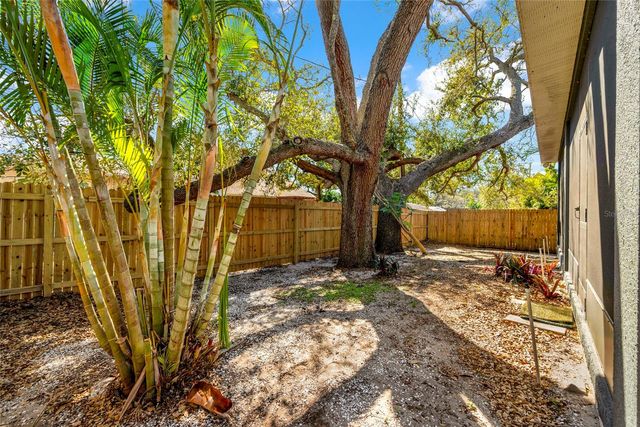 131 PENNSYLVANIA AVENUE, Palm Harbor, FL 34683