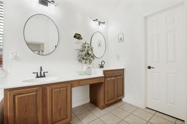 2615 Elliott Avenue, Mansfield, TX 76063