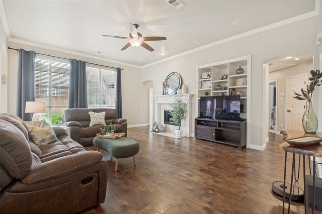 2615 Elliott Avenue, Mansfield, TX 76063