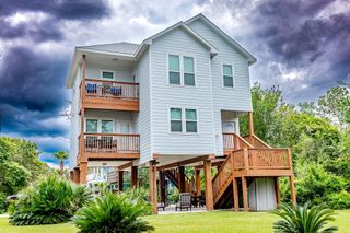 602 Bradley Street, Seabrook, TX 77586