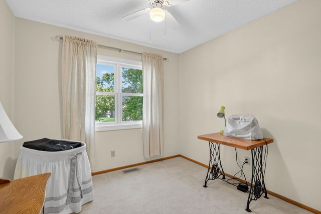 4707 Palm Avenue, Des Moines, IA 50310