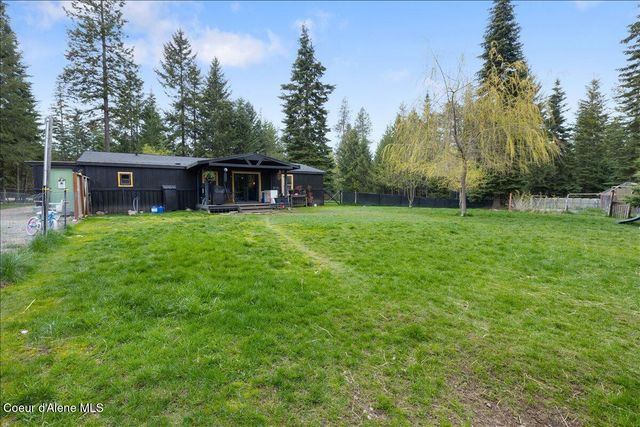 30758 N Caravelle Rd, Athol, ID 83801