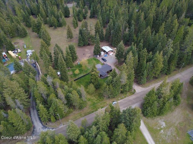 30758 N Caravelle Rd, Athol, ID 83801