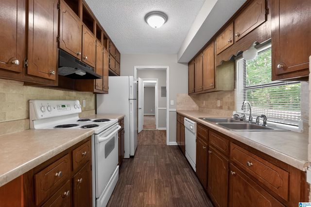 5836 WILLOW RIDGE ROAD, Pinson, AL 35126