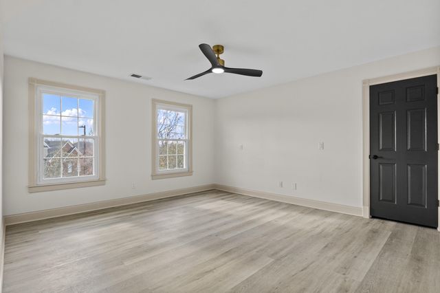 3280 Brighton Pl Drive, Lexington, KY 40509