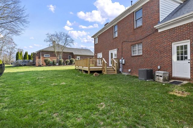 3280 Brighton Pl Drive, Lexington, KY 40509