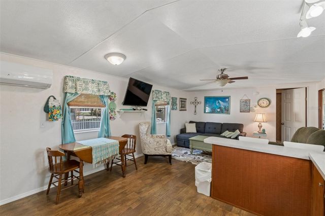 1 CANDLELIGHT LOOP, Lake Wales, FL 33859