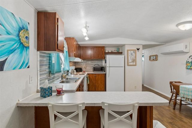 1 CANDLELIGHT LOOP, Lake Wales, FL 33859