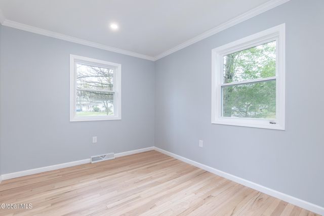 44 Trottingham Road, Saratoga Springs, NY 12866