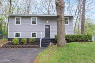 44 Trottingham Road, Saratoga Springs, NY 12866