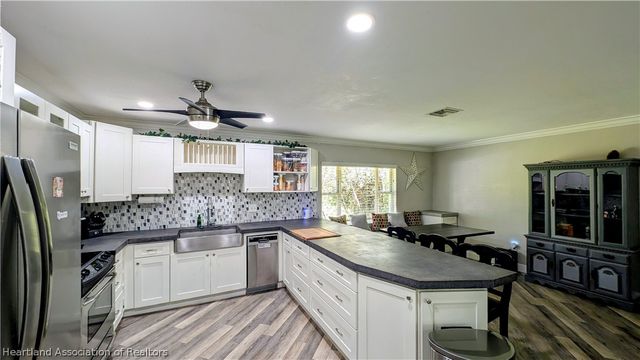 6218 Apple Road, Sebring, FL 33875