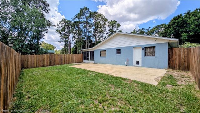 6218 Apple Road, Sebring, FL 33875