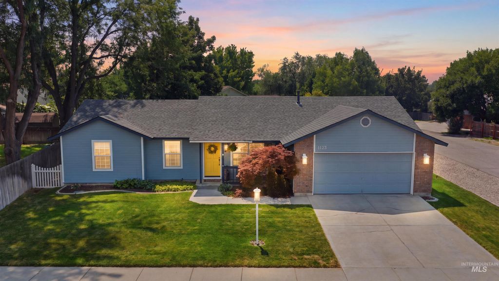 1123 W Kimra St, Meridian, ID 83642 photo 1
