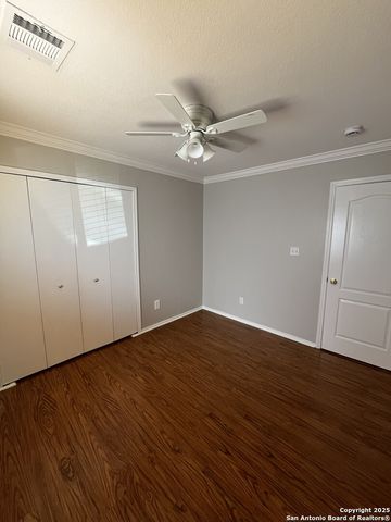 15711 Knollcircle, San Antonio, TX 78247