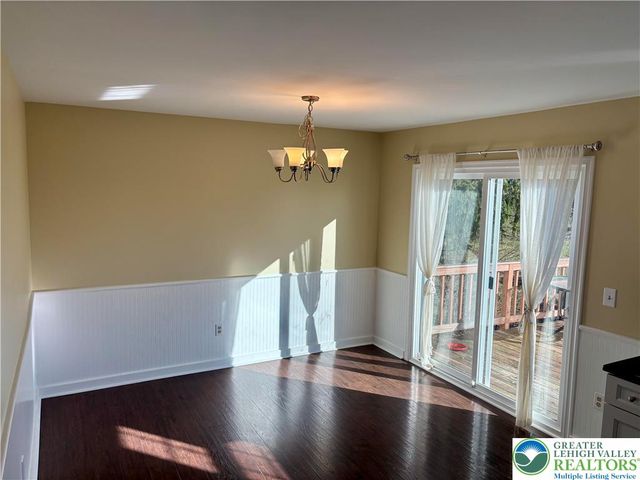 5039 SHAWNEE Boulevard, North Whitehall Twp, PA 18078