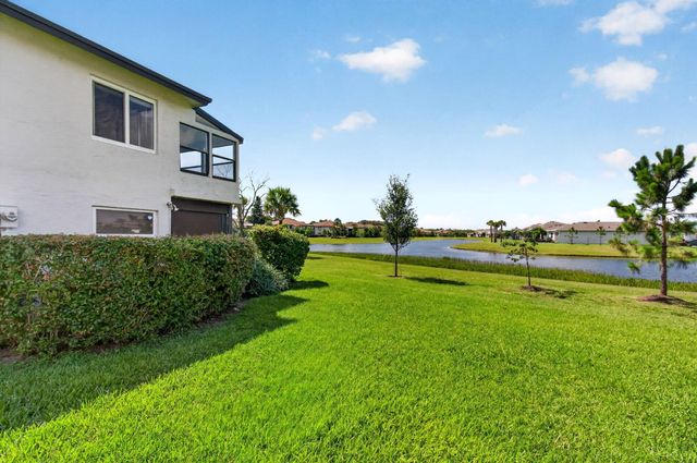 5650 Spindle Palm Court D, Delray Beach, FL 33484