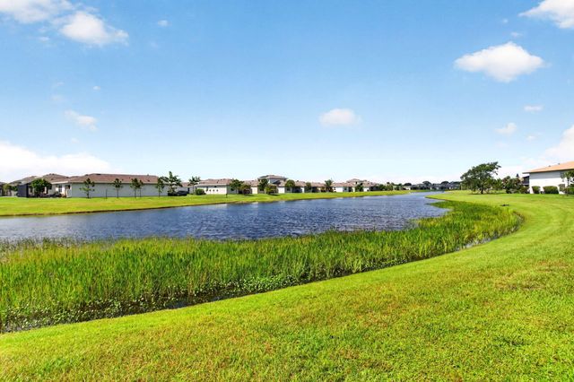 5650 Spindle Palm Court D, Delray Beach, FL 33484