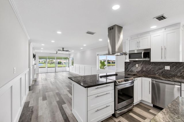 5650 Spindle Palm Court D, Delray Beach, FL 33484