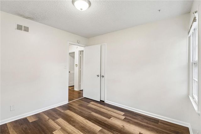 11709 Lawndale Avenue, Kansas City, MO 64137