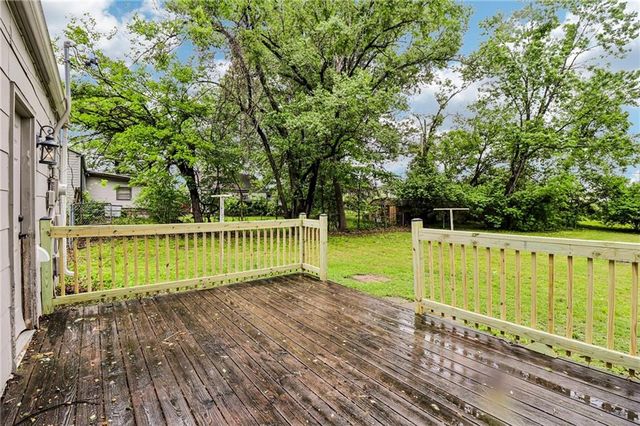 11709 Lawndale Avenue, Kansas City, MO 64137