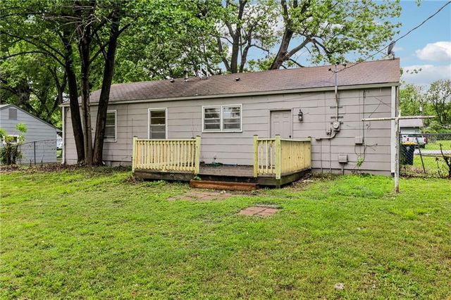 11709 Lawndale Avenue, Kansas City, MO 64137