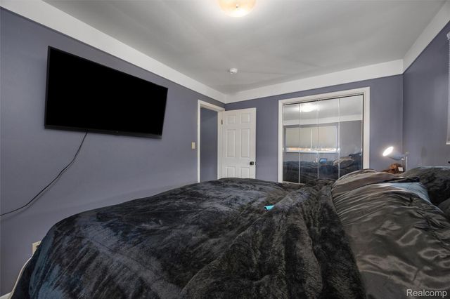 17361 Ego Avenue, Eastpointe, MI 48021