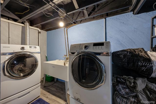 17361 Ego Avenue, Eastpointe, MI 48021