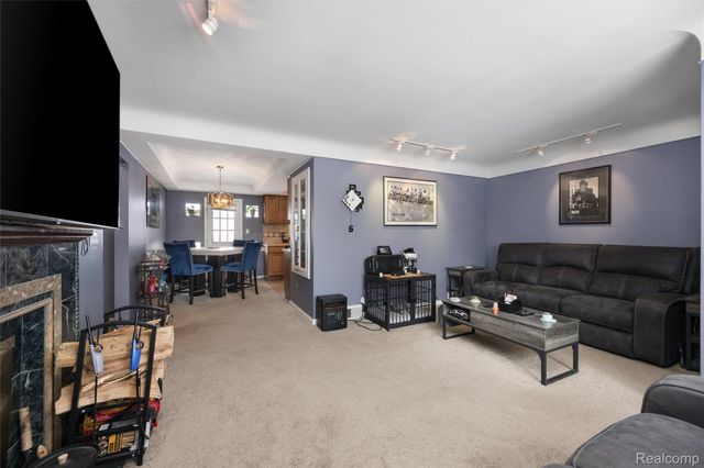 17361 Ego Avenue, Eastpointe, MI 48021