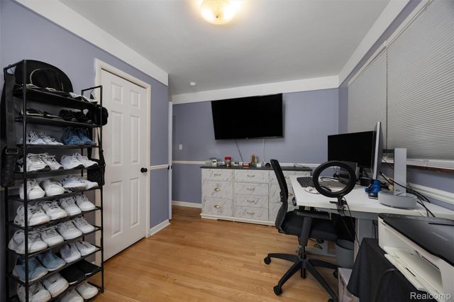 17361 Ego Avenue, Eastpointe, MI 48021