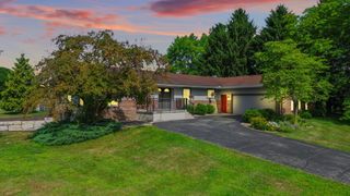 1576 N 400 W, La Porte, IN 46350