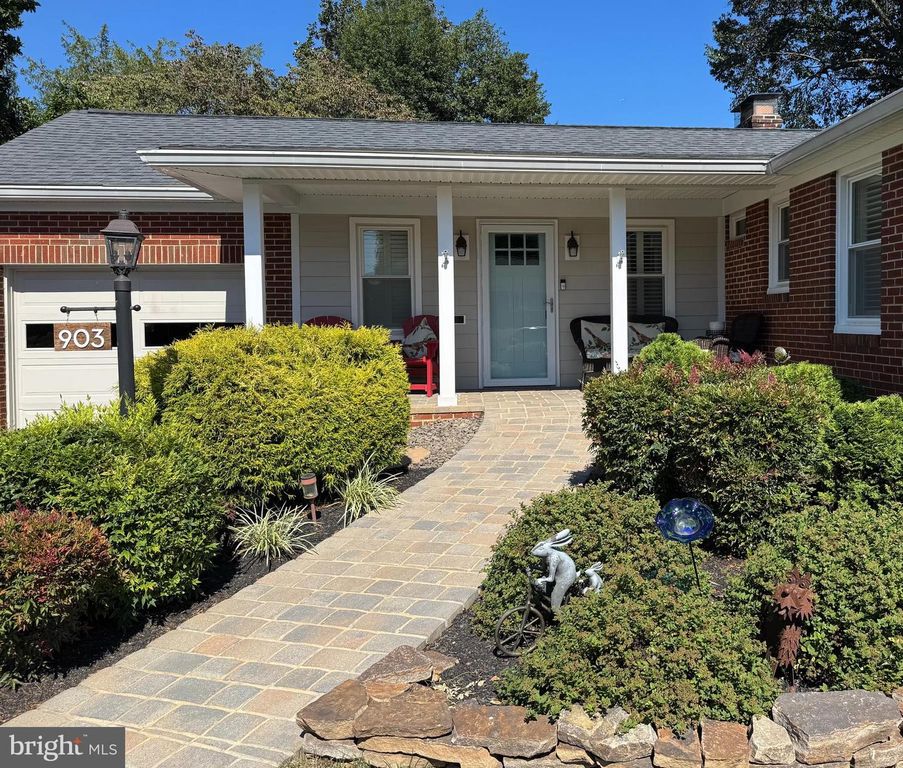 903 MERCER PL, Frederick, MD 21701