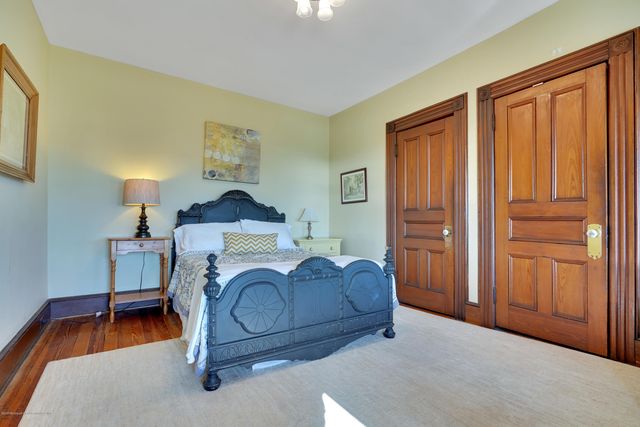 19 Ocean Avenue, Ocean Grove, NJ 07756