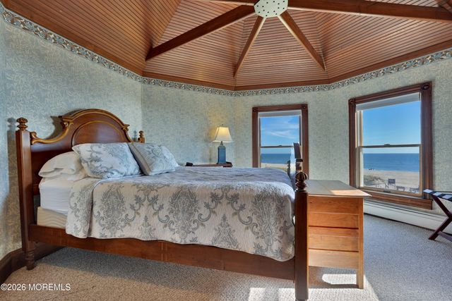 19 Ocean Avenue, Ocean Grove, NJ 07756