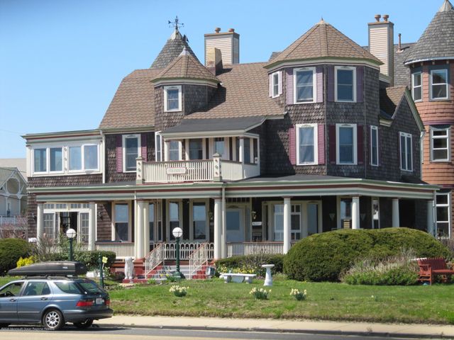 19 Ocean Avenue, Ocean Grove, NJ 07756