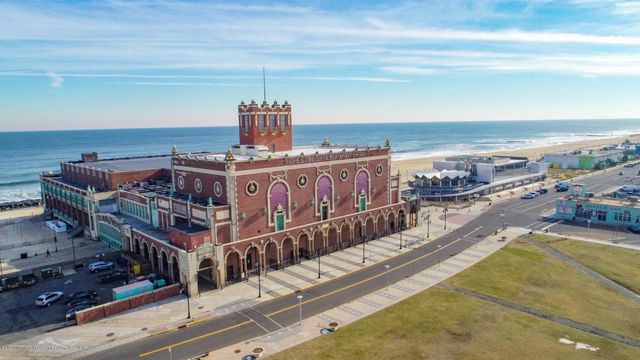 19 Ocean Avenue, Ocean Grove, NJ 07756