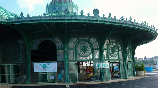 19 Ocean Avenue, Ocean Grove, NJ 07756