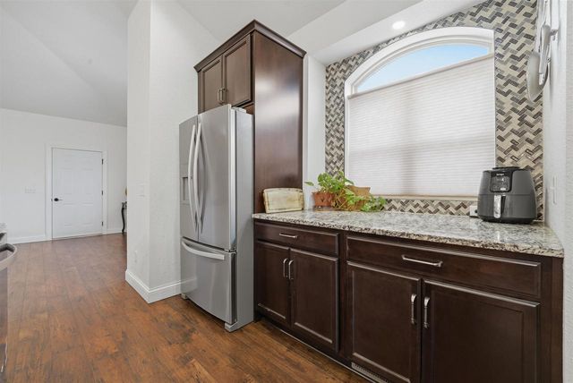 1364 PRIMROSE LANE, Fond Du Lac, WI 54935