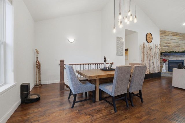 1364 PRIMROSE LANE, Fond Du Lac, WI 54935