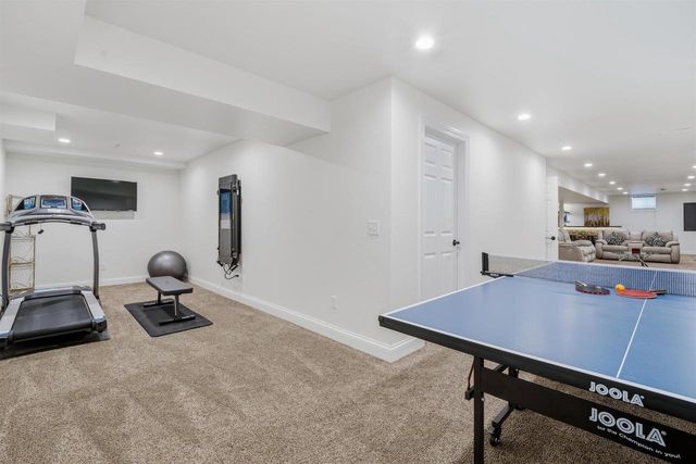 1364 PRIMROSE LANE, Fond Du Lac, WI 54935