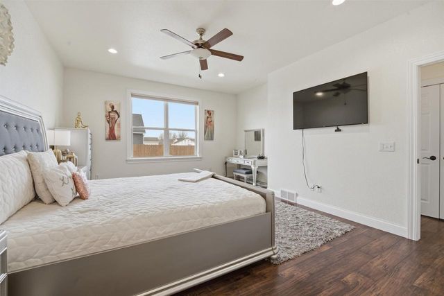 1364 PRIMROSE LANE, Fond Du Lac, WI 54935