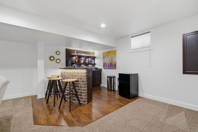 1364 PRIMROSE LANE, Fond Du Lac, WI 54935